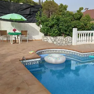 https://villa-alhaurin-de-la-torre.1costadelsol.com