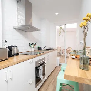 https://nordik-apartments-urban-centro-reikiavik.1costadelsol.com