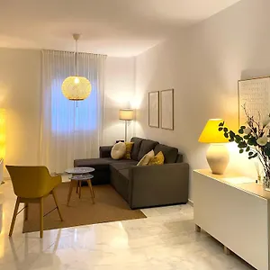 https://kaluka-malaga-center-apartament.1costadelsol.com